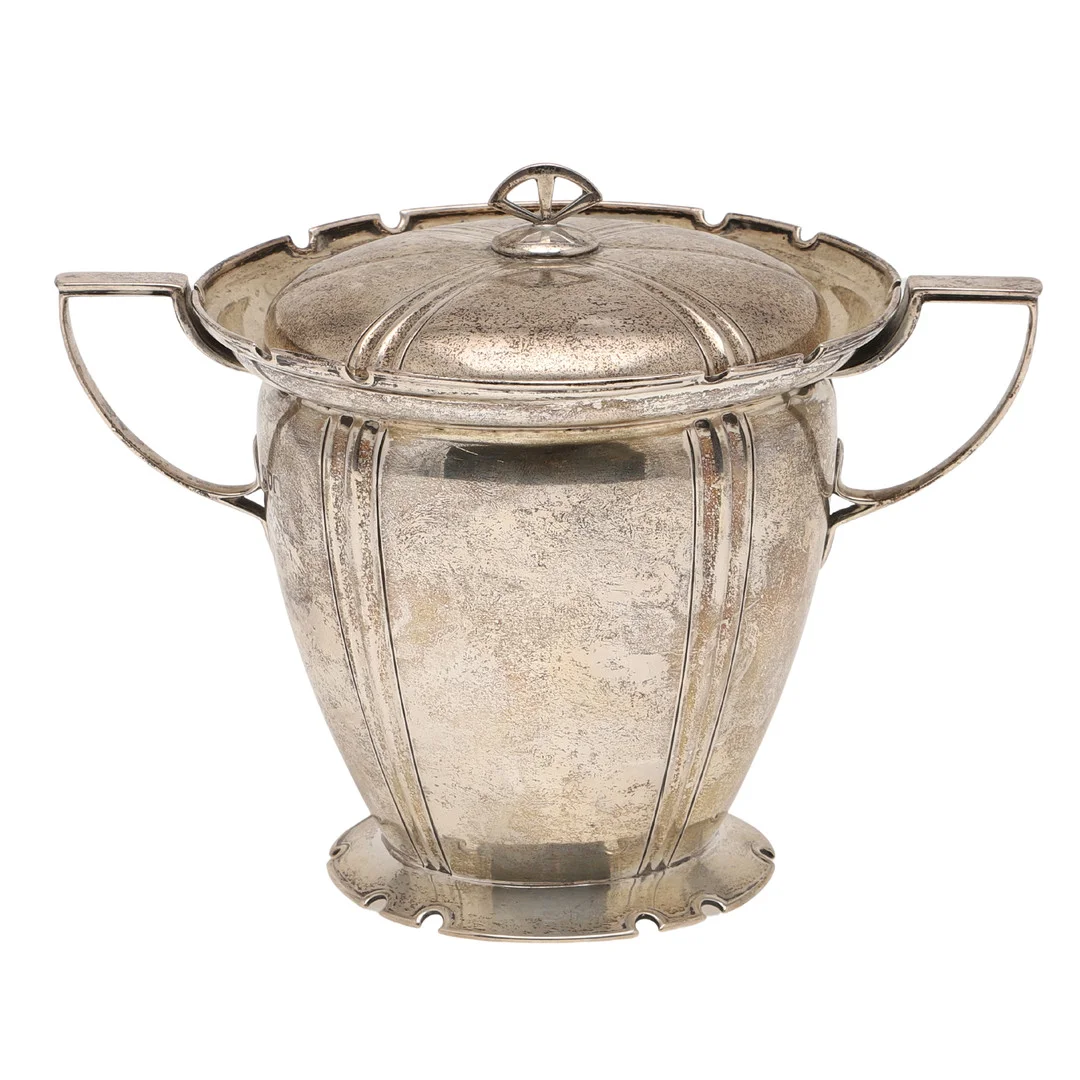 AN EDWARDIAN SILVER TWO-HANDLED CUP & COVER. — Silver — Lawrences Auctioneers