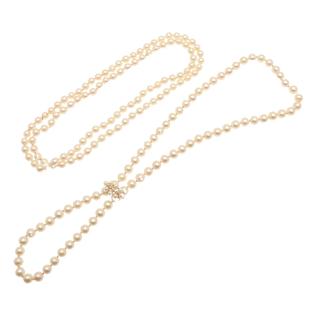 A 9CT GOLD, DIAMOND AND PEARL SHORTENER/CLASP AND TWO CUTLURED PEARL NECKLACES. — Necklace — Lawrences Auctioneers