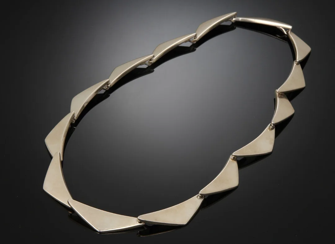 Georg Jensen. 'Peak' halskæde af sterlingsølv — Jewellery/Necklaces, pendants — Lauritz