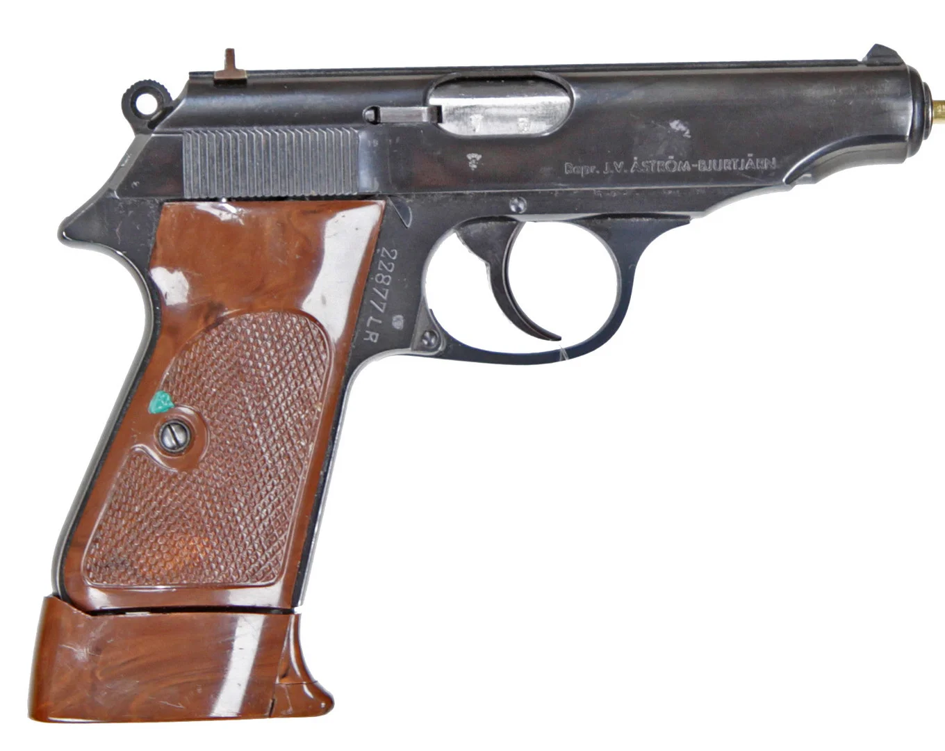 116. PISTOL, fansk, Halvautomatisk, fabrikat Manurihn, modell PP, kaliber .22LR, tillv.nr 22877LR. — Pistols — Walter Borg