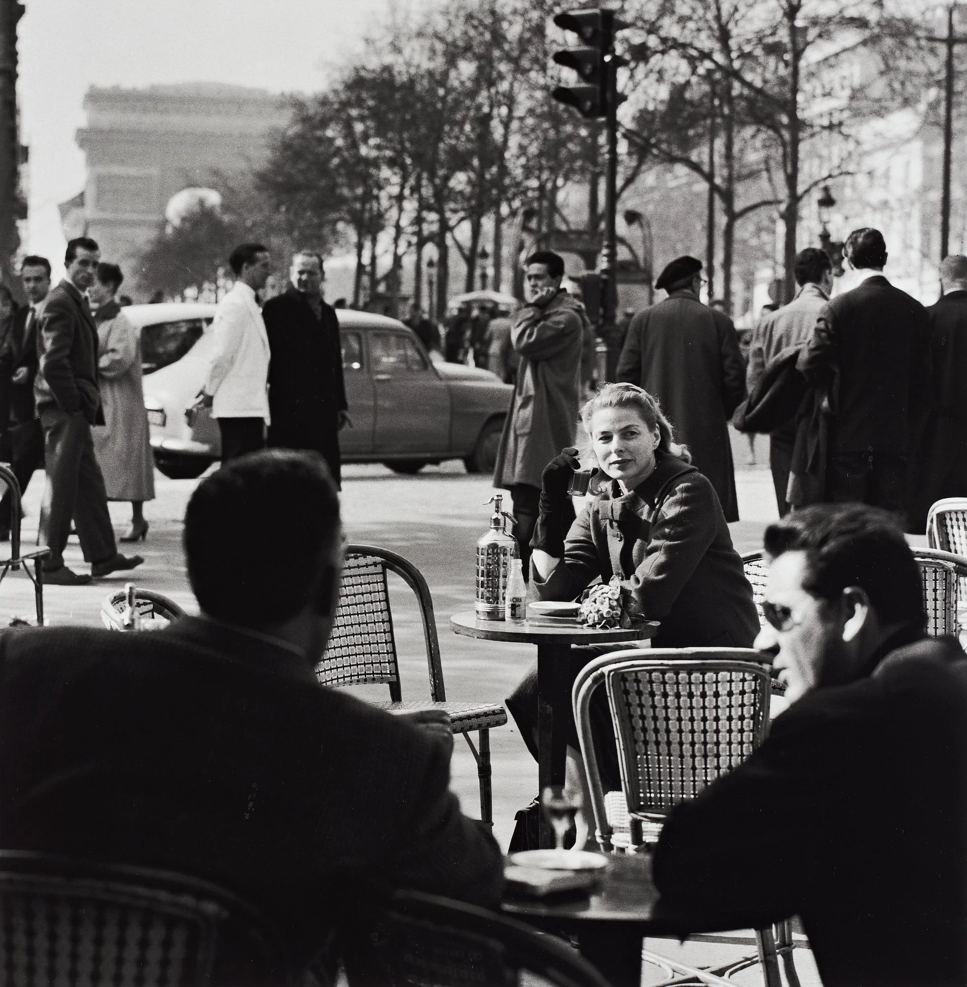 Lennart Nilsson, "Ingrid Bergman, Paris, 1957". — Bukowskis