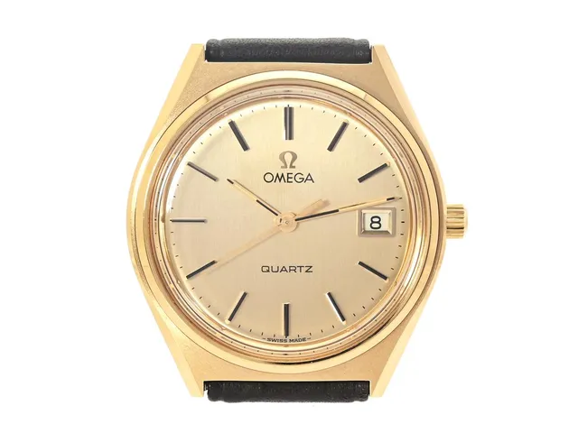 OMEGA, herrur, 35 mm, Cal 1370, Serie nr. 42716787, Ref nr. MD 196.0122, Boett nr. 196.0122 (LL), doublé (20 micron), quartz, plexiglas, datum, läderband, originalspänne, ca 1979, box.