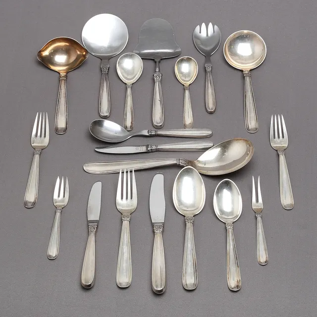 Bestickservis, 83 delar, silver, olika utgåvor, bland annat Horsens Sölvvarefabrik, Danmark, 1900-tal.