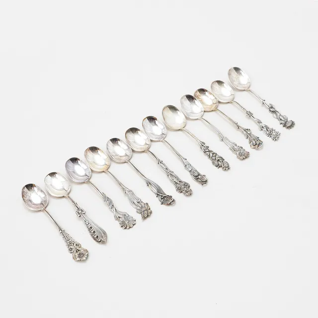 KAFFESKEDAR, 12 st, silver, vikt ca 140 gram.