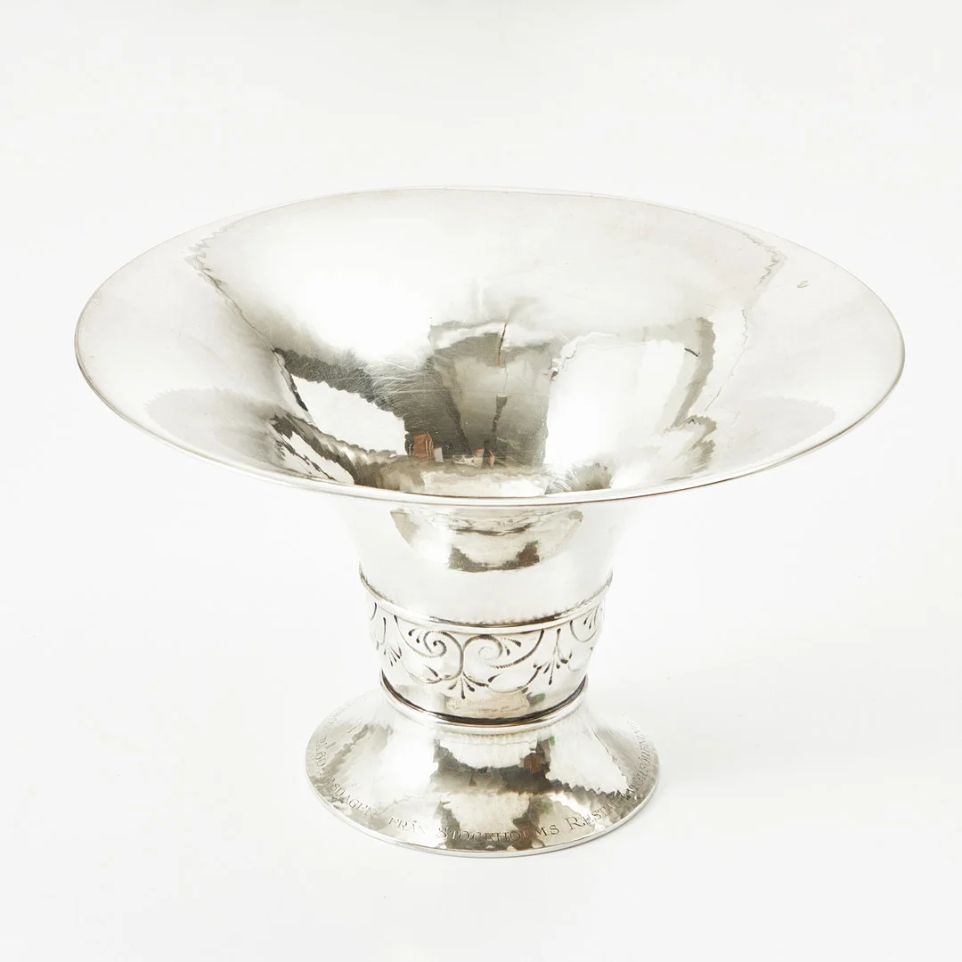 SKÅL på fot, silver, jugend, Firma Karl Anderson Stockholm, 1927. — Silver — Stockholms Auktionsverk Magasin 5
