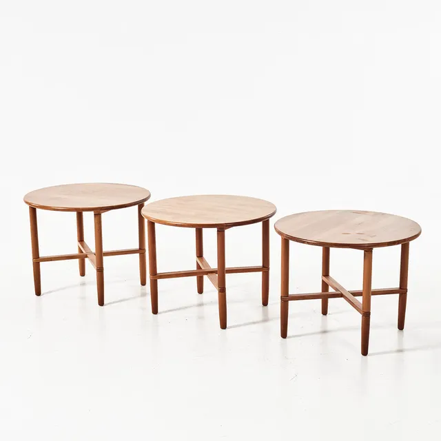 SÖREN NISSEN & EBBE GEHL, sidobord, 3 st. "Opus 2", Haslev, Danmark, 2000-tal.