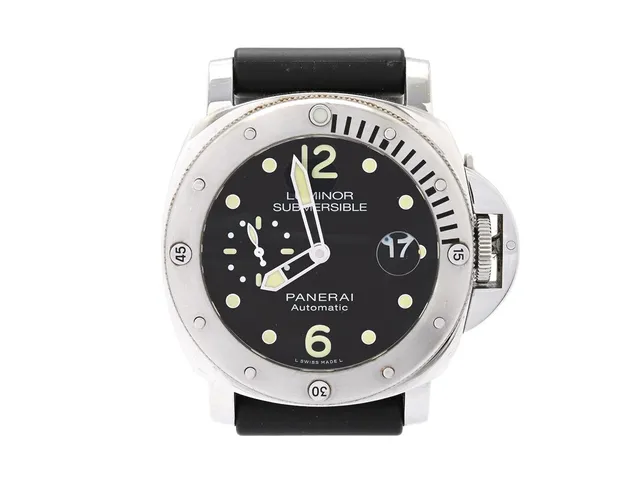 PANERAI, Luminor, Submersible, Chronometer (L Swiss Made L), Cal OPXXX, Verk nr. 006148, Serie nr. BB 1872492 / OP 7086, Ref nr. PAM 01024, Boett nr. T0848/1000, herrur, 44 mm, stål, automatisk, safirglas, datum, liten sekundvisare, gummiband, originalspänne, tygband, cert, augusti 2018, box, ytterkartong.