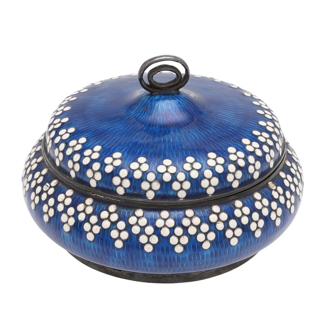A CONTINENTAL SILVER & ENAMEL BOX & COVER. — Silver — Lawrences Auctioneers