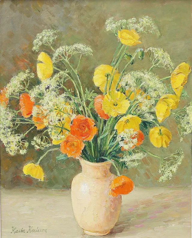 KARIN KARLSSON. Blommor i vas, olja på duk, signerad.