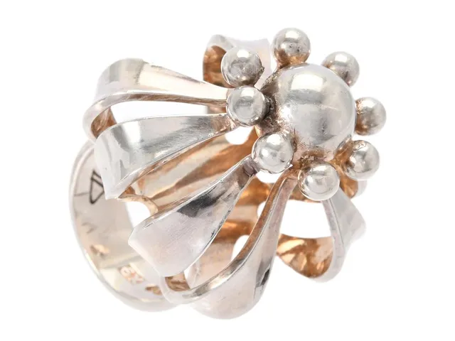 THERESIA HVORSLEV, ring, silver, Lidköping 1972, stl 17 mm, vikt 19,8 g.