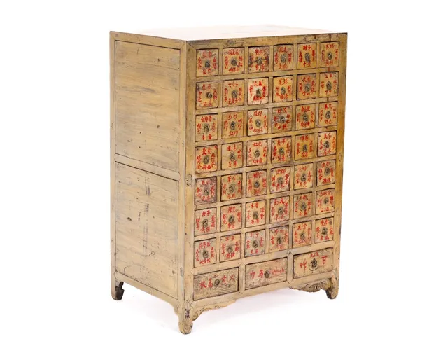 Chinese medicine cabinet - 19th century