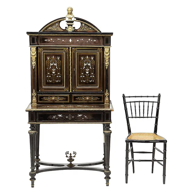 Napoleon III "Bonheur du jour" in lacquered wood with marquetry in bone, brass and mother-of-pearl and applications in bronze, third quarter of the 19th Century.