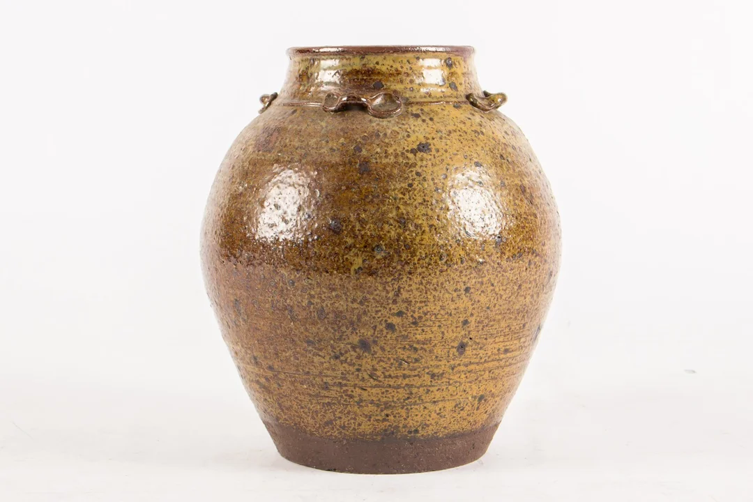 Kinesisk Martaban krukke. Ming-stil — Hobby and collectibles/Asian art — Lauritz