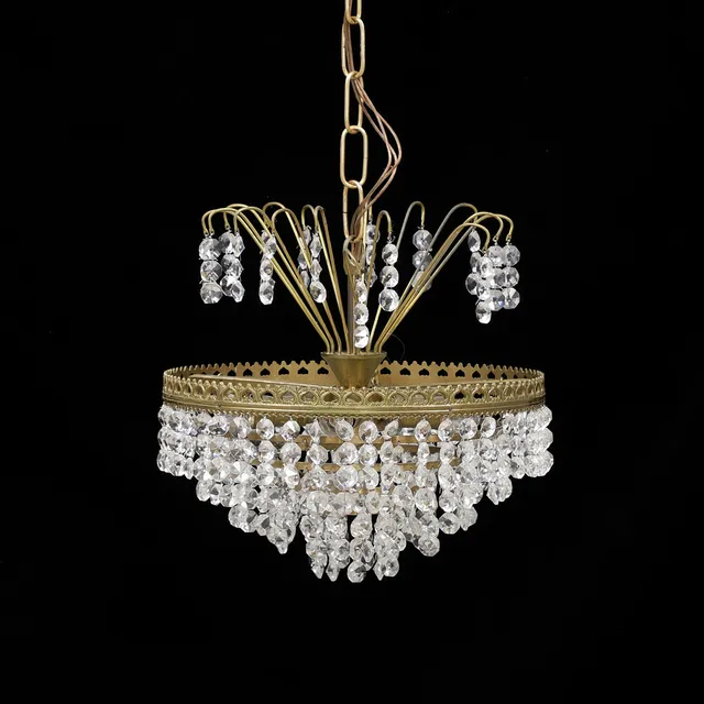 TAKLAMPA med prismor, mässing, 1900-tal.