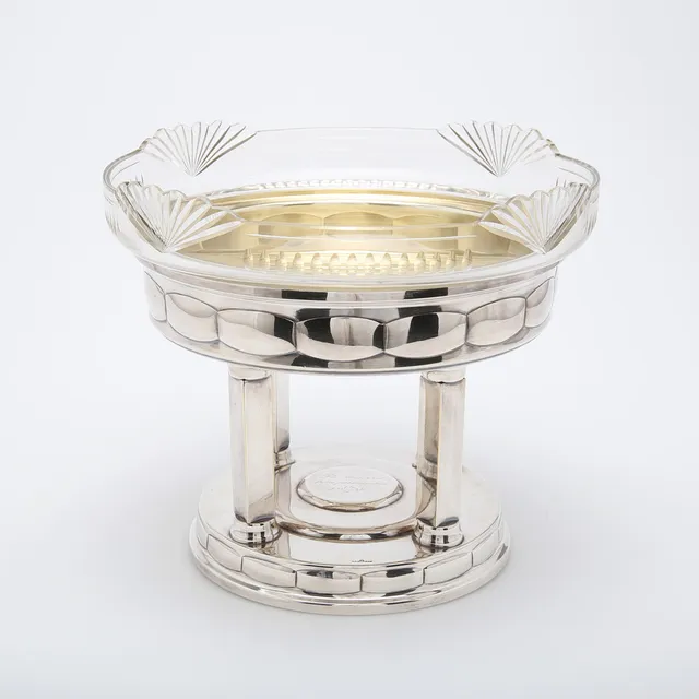 SKÅL PÅ FOT med glasinsats, nysilver, GAB, 1930-tal.