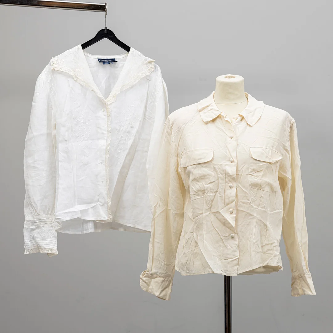 BLUSAR, 2 st, silke och linne, RALPH LAUREN, storleksmärkta US 6. — Vintage & Designer Fashion — Auktionshuset Kolonn