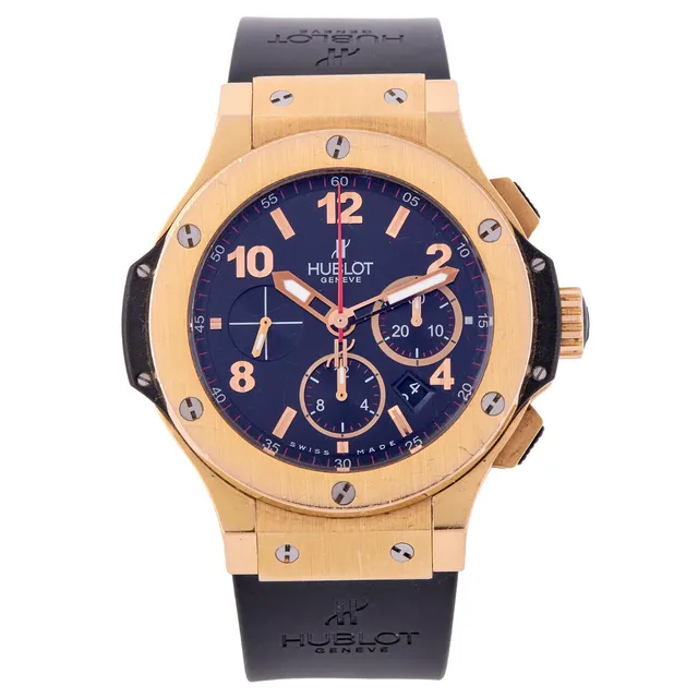 Big Bang of 18k red gold and ceramic, ref. 301.PB.130.RX. Mechanical movement with automatic winding and chronograph and date indication, cal. 4100. Black rubber strap with Hublot folding clasp of 18k red gold and ceramic. Ø 42 mm. 2010s.