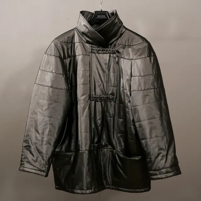 NINA RICCI. Jacka, silverfärgad nylon och polyamid, läderapplikation på kragens baksida, Frankrike.