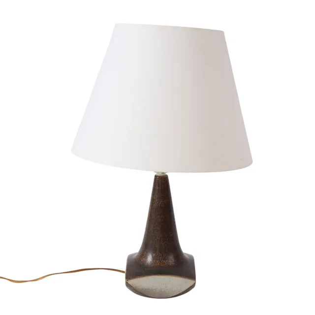 MICHAEL ANDERSEN. Bordlampe af stentøj, model 6207.