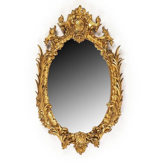Eighteenth-Century style mirror in wood and gilt stucco, first half of the 20th Century.