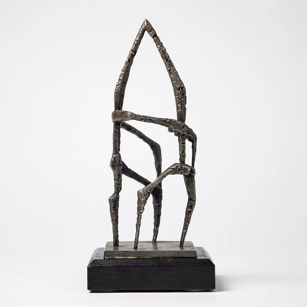 ARNE JONES. Katedral, brons, höjd 21 cm. — Sculptures & Bronzes — Stockholms Auktionsverk Fine Art