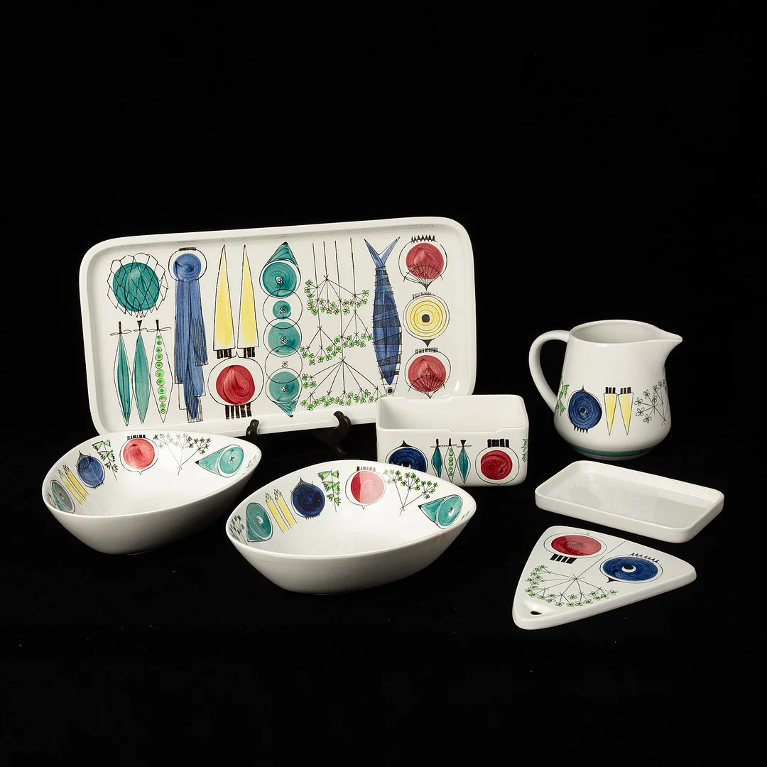 MARIANNE WESTMAN. Servisdelar, sex stycken, "Picknick", porslin, Rörstrand, 1956-69. — European — Stockholms Auktionsverk Göteborg