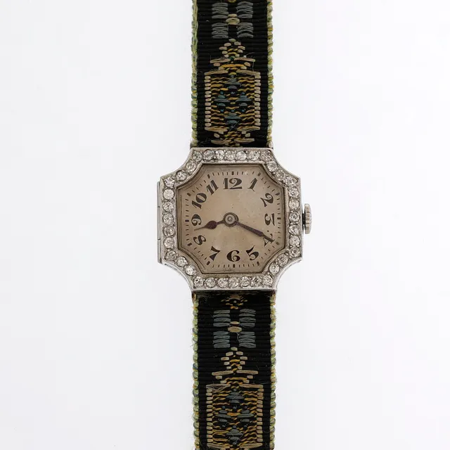 Swiss Art Deco diamonds watch-jewel, circa 1930.