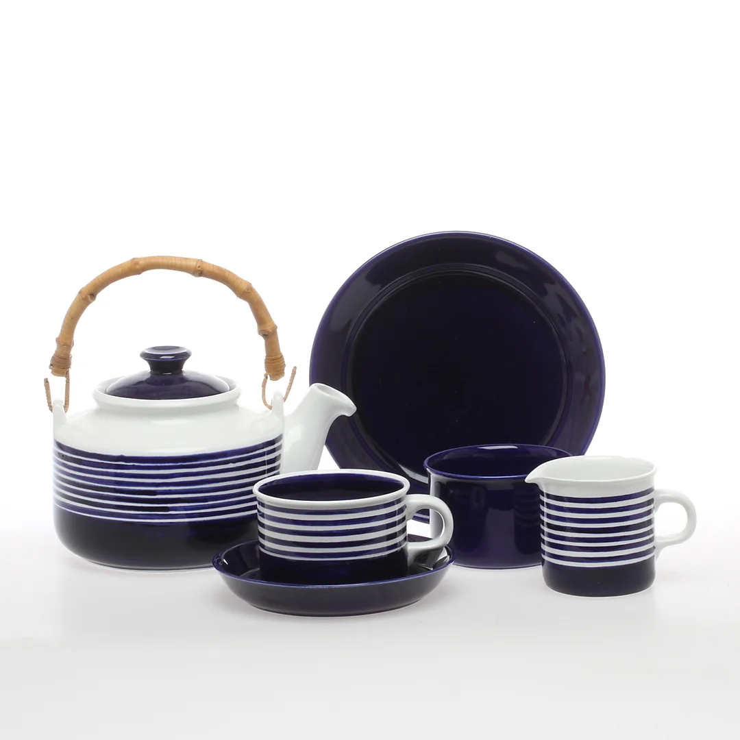 TESERVIS, 23 delar, flintgods, "Kobolt", Karin Björquist, Gustavsberg. — European — Auktionshuset Kolonn