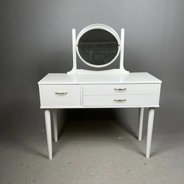 SMINKBORD, 1900-talets andra hälft.