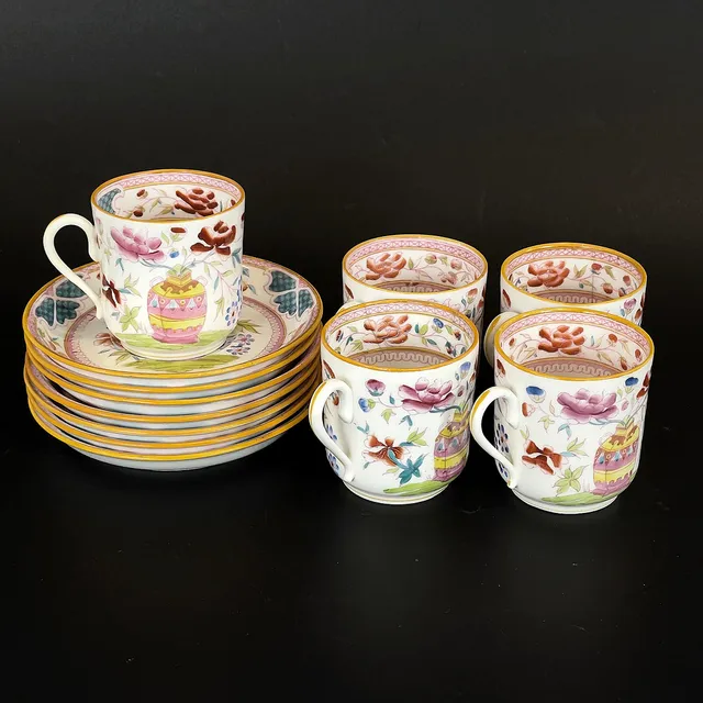 KOPPAR & FAT, 12 delar. Porslin, troligen Minton, England, 1800/1900-tal.