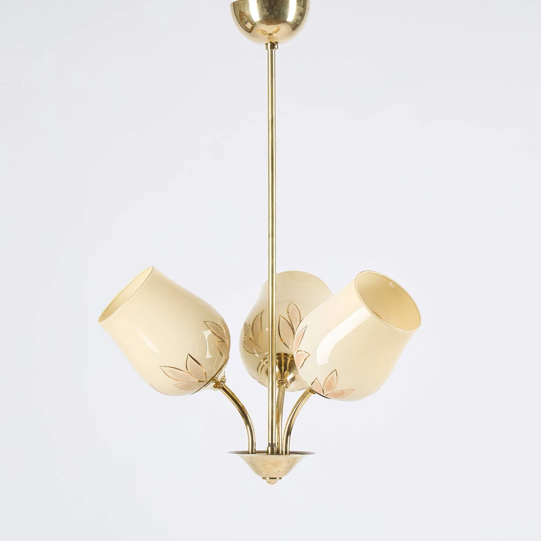 TAKLAMPA. Modell ER 86/3, Itsu 1950-tal. — Ceiling lights — Stockholms Auktionsverk Helsinki