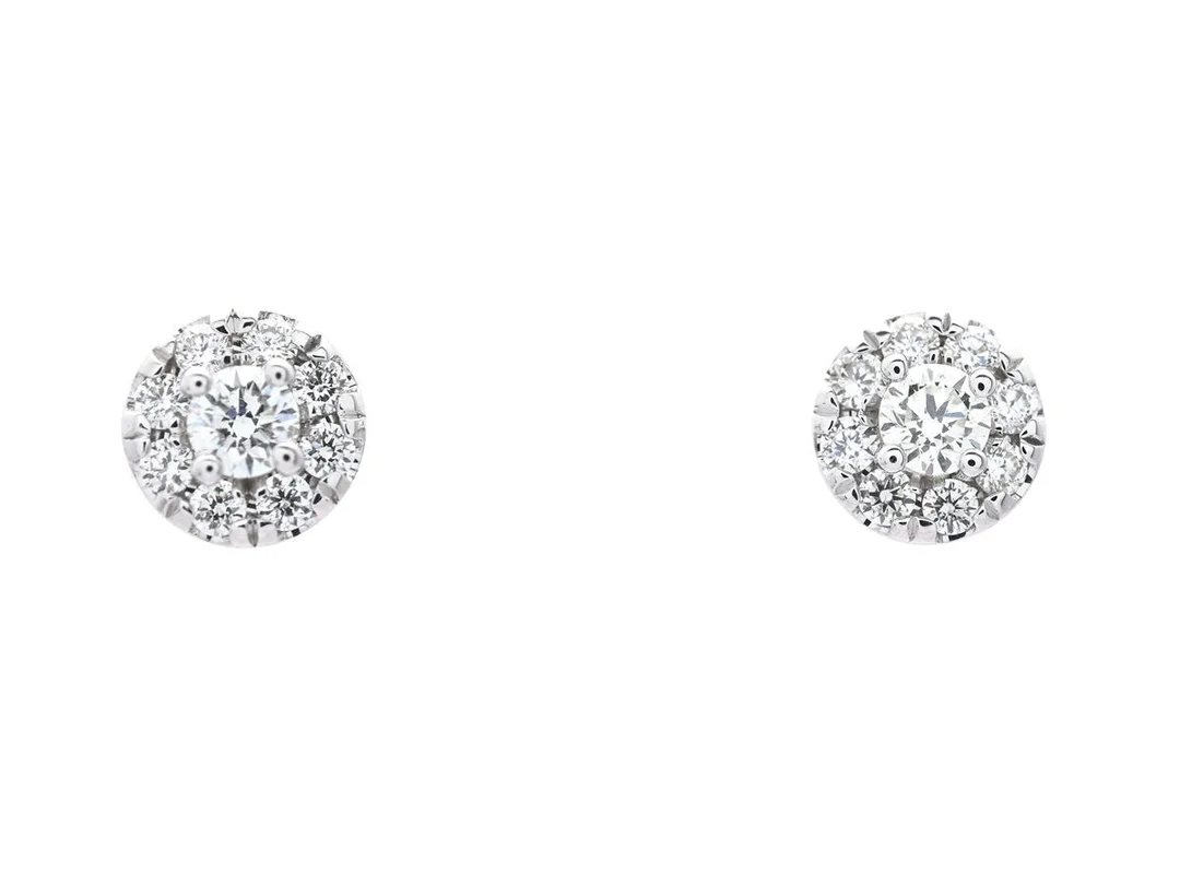 ÖRHÄNGEN, 18K vitguld, 18 briljantslipade diamanter ca 0,32 ctv, ca TW-TCr/VVS-VS, stift, vikt 2,1 g. — Smycken/Örhängen — Kaplans