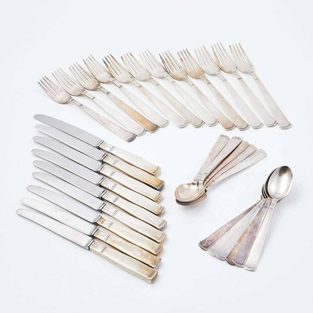 JACOB ÄNGMAN. "Rosenholm", silver, GAB, 1960-1970-tal. — Silver — Stockholms Auktionsverk Sickla