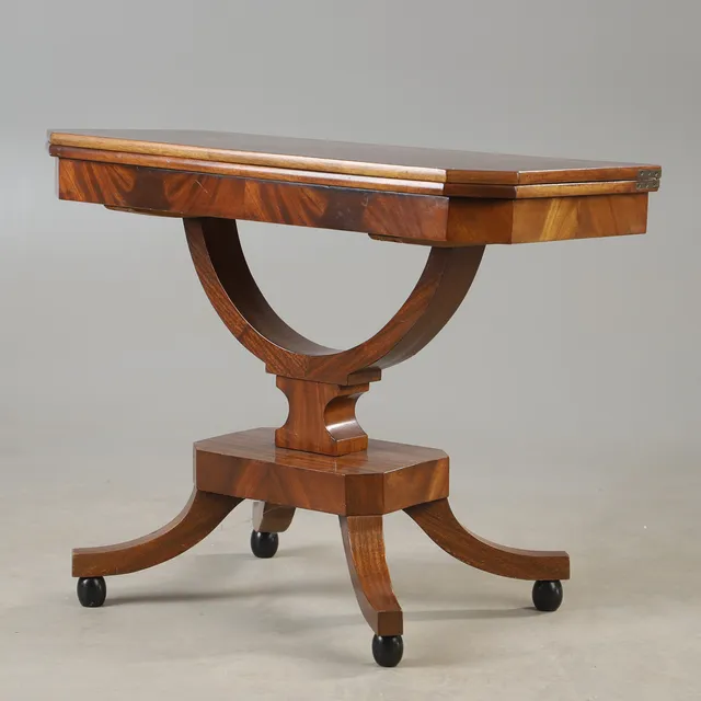 SPELBORD, mahogny, empire.