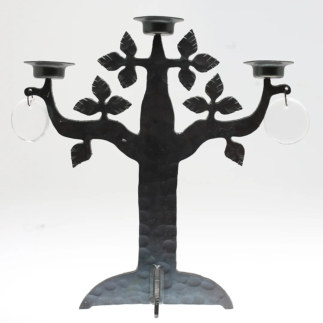 BERTIL VALLIEN. Kandelaber. Smide. Boda Smide. 1900-talets andra hälft. — Candlesticks — Garpenhus Auktioner