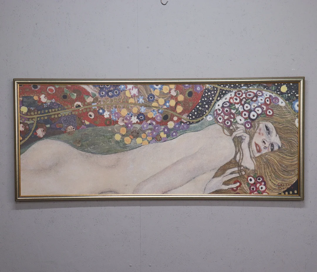 GUSTAV KLIMT. EFTER. tryck på duk, "Water Serpents II". — Engravings & Prints — Markus Auktioner