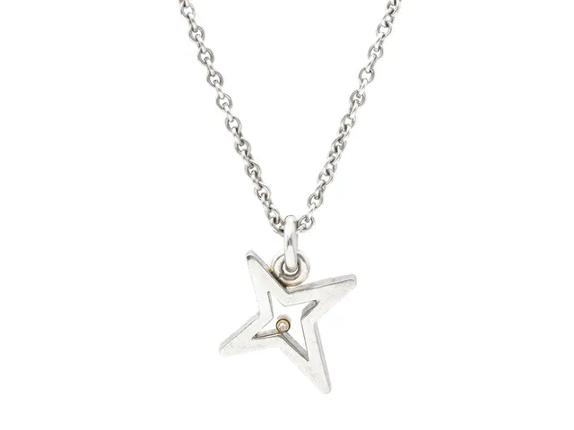 HEIRING, hänge med kedja, sterlingsilver briljantslipad diamant ca 0,02 ct, längd 42 cm, vikt 14,7 g.