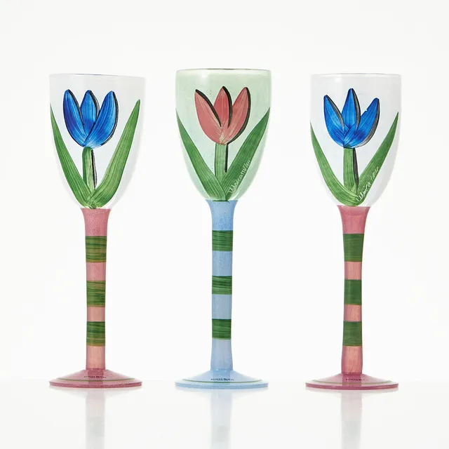 ULRICA HYDMAN-VALLIEN. VINGLAS, 3 st, "Tulipa", Kosta Boda, Artist Collection.