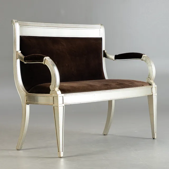 GIANNI VERSACE. Sitzbank mit silberfarbenen Holzrahmen, 20./21.Jh.