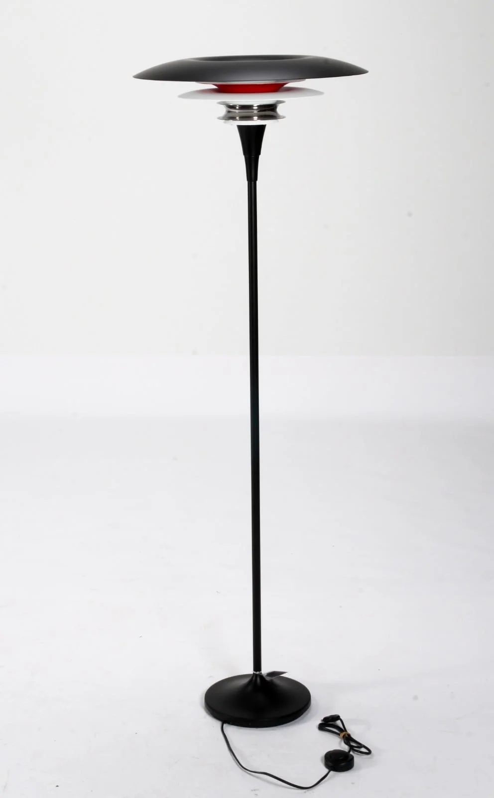 Joakim Fihn for Belid, Sweden. Floor lamp model Diablo, black — Lamps and lighting/Floor lights — Lauritz