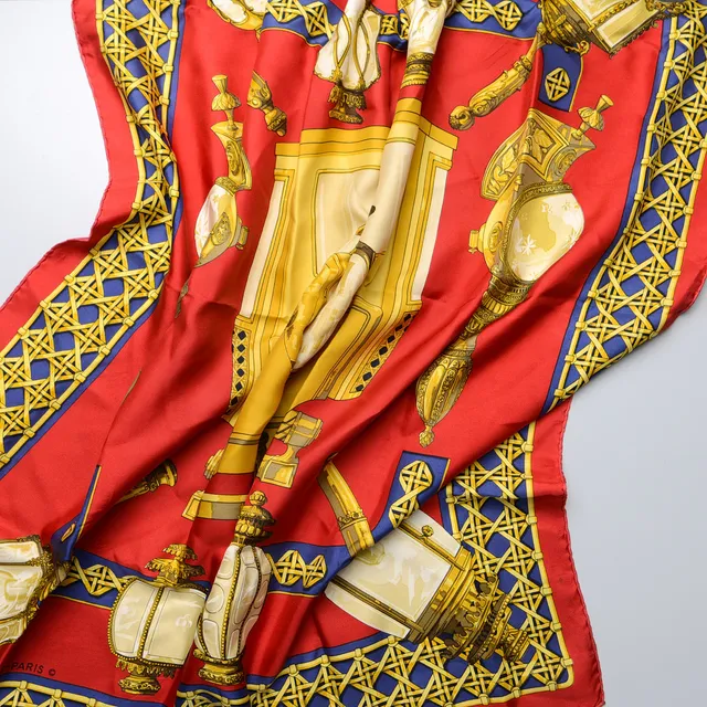 HERMÈS, scarf, siden, "Feux de Route", Caty Latham, designad 1971.