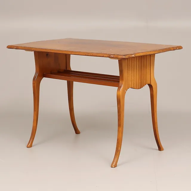 SOFFBORD, mahogny, 1900-talets mitt.