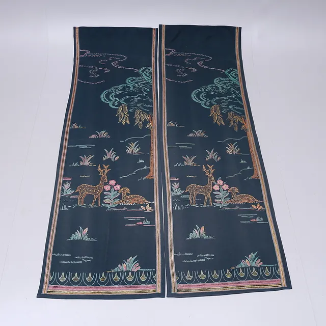 DRAPERIER, 1 par, jugend, broderade.