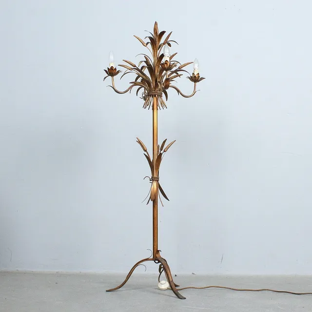 HANS KÖGL. IM STIL VON. Florale Stehleuchte der 1960er Jahre.