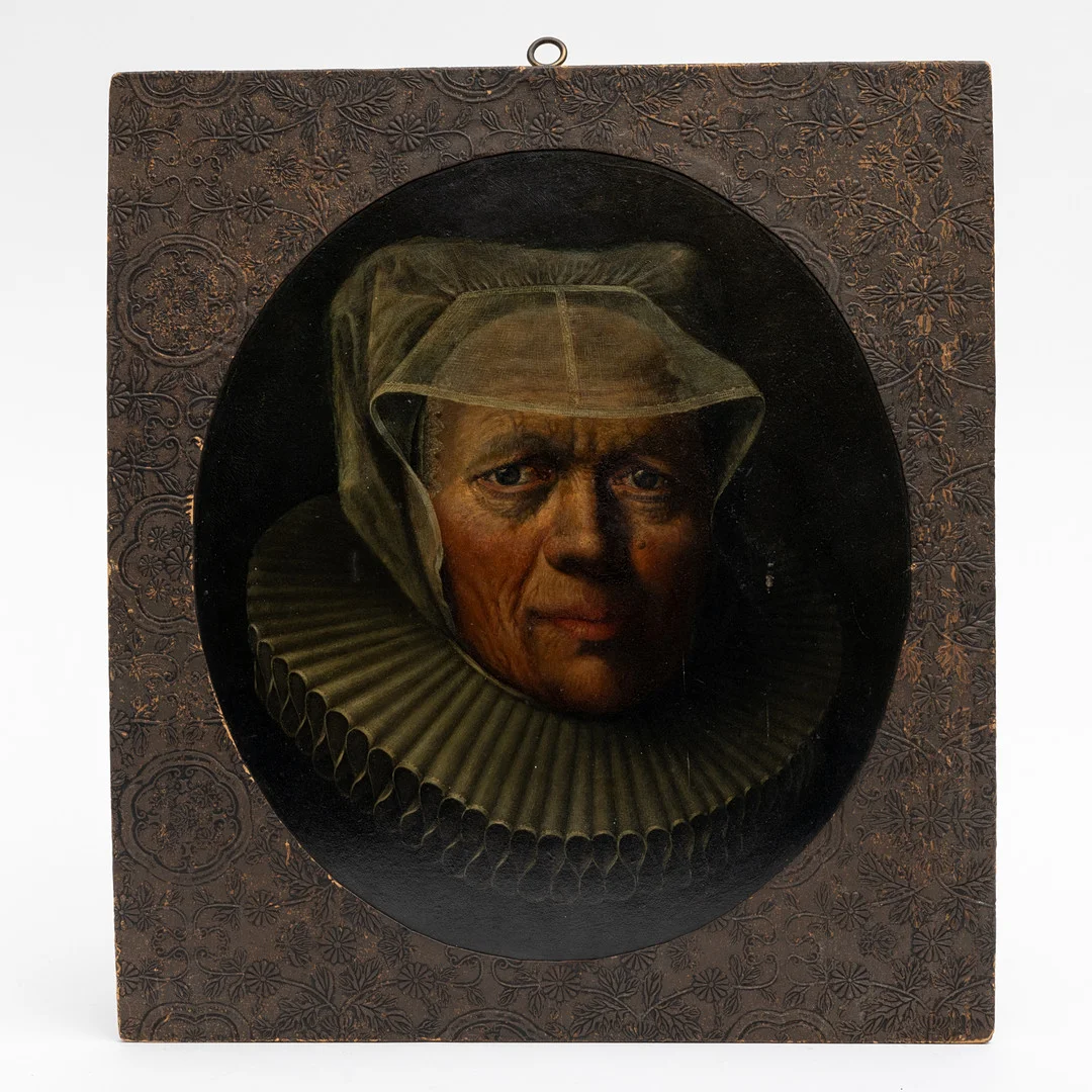 OKÄND KONSTNÄR. porträtt av äldre kvinna, olja på pannå, 1700-tal. — Paintings — Auktionshuset Kolonn