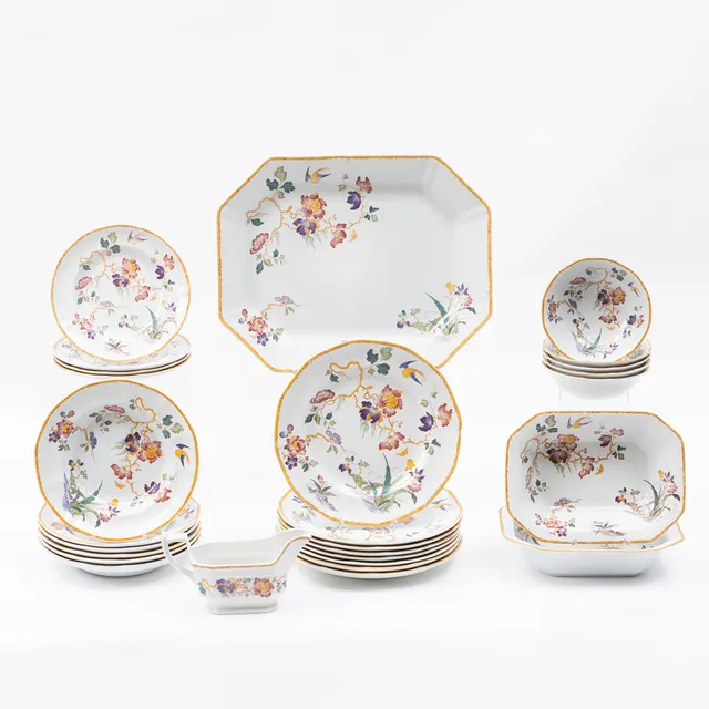 MATSERVIS, 27 delar, porslin, "Devon Rose", Georgetown Collection, Wedgwood, England, 1900-tal.