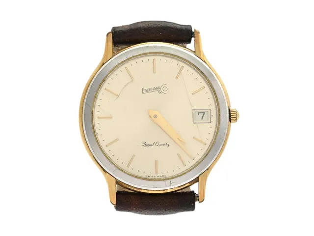 EBERHARD & CO, Evening II, Boett nr. 75002, unisex, 30 mm, bicolour, quartz, mineralglas (skadat), datum, läderband, ca 1990.