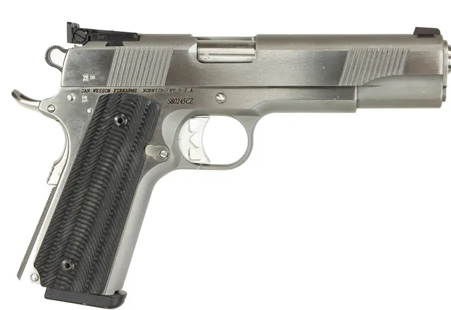 PISTOL, fabrikat Dan Wesson, modell 1911 Pointman Seven (PM7-45), kaliber .45 ACP, tillv.nr S80245CZ, se-nr SE22718967.