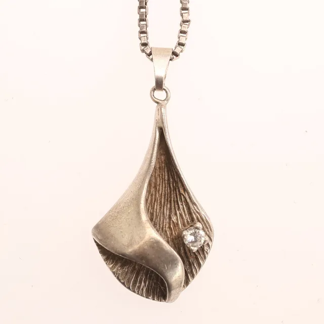 HÄNGE med kedja, silver.