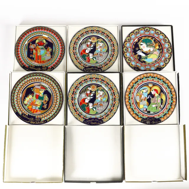 Rosenthal Studio Line. Bjørn Wiinblad. Christmas plates or Weihnachtsteller from 1972-73 & 1975-1977 in org. boxes. (6)